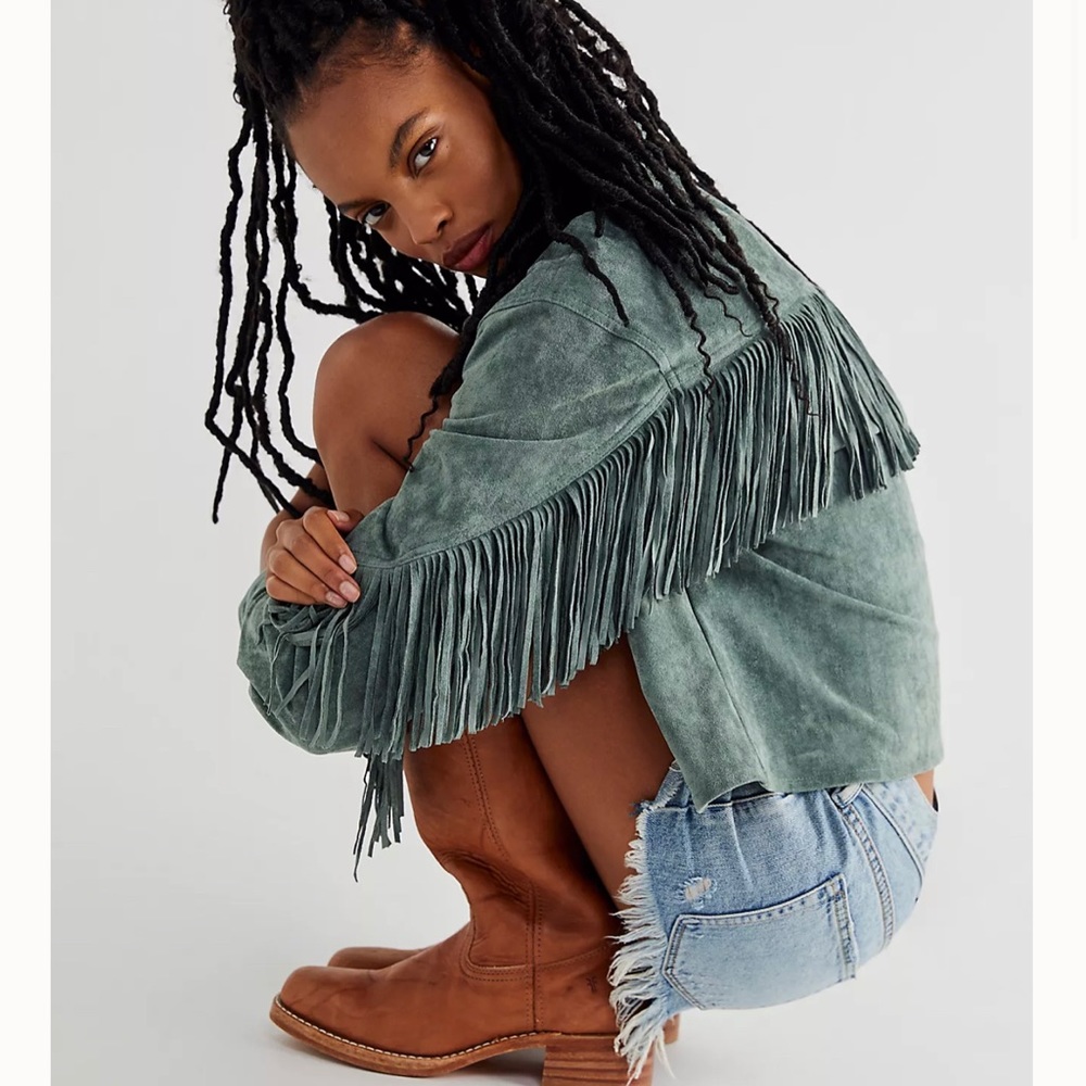 Blank NYC Twist and shout vegan shaket in size small color olive branch.